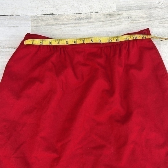 VINTAGE Pendleton Wool Red Skirt Size 12 - Picture 9 of 11